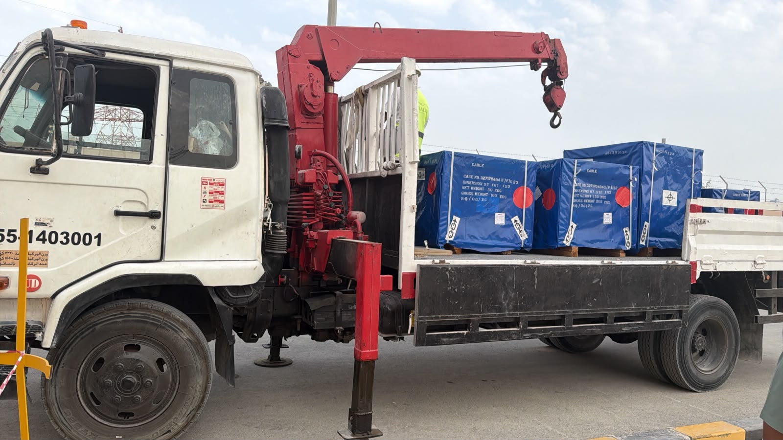 boom truck rental al quoz dubai