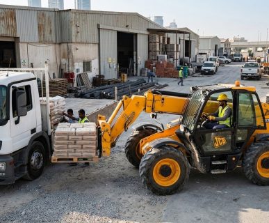 jcb boom loader truck loading deira duba
